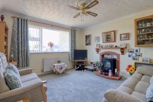 Lounge- click for photo gallery